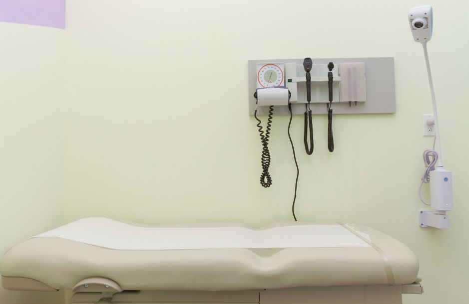 Exam Room Instruments 4 Ways To Keep Patients Comfortable in Exam Rooms
