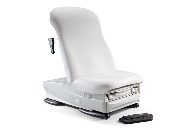 MIDMARK 626 BARRIER-FREE EXAMINATION CHAIR BRAND NEW